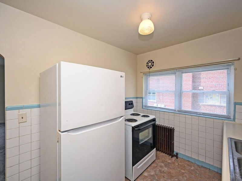 620 Maple Drive, Cincinnati, OH 45215 Photo 11