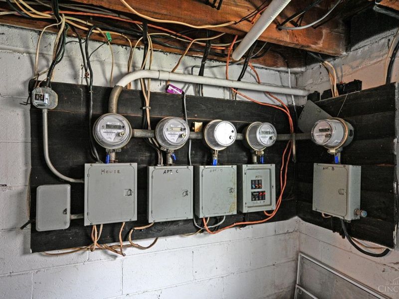 620 Maple Drive, Cincinnati, OH 45215 Photo 23