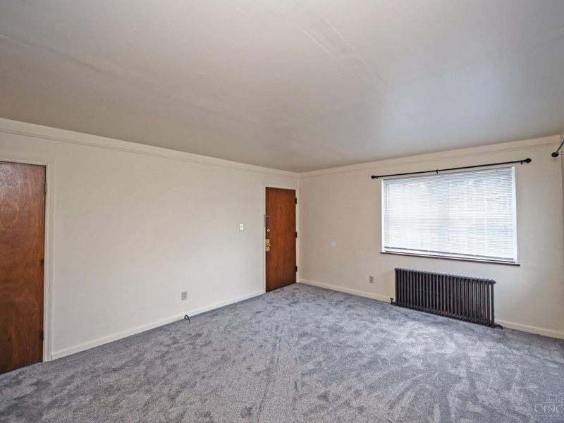 620 Maple Drive, Cincinnati, OH 45215 Photo 5