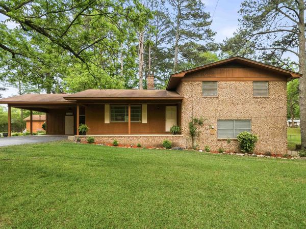 335 CIMMARON Street, Hot Springs, AR 71913