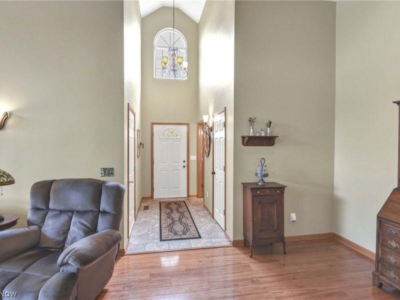 30941 Pepper Mill Court, Unit 83B, North Olmsted, OH 44070 Photo 6