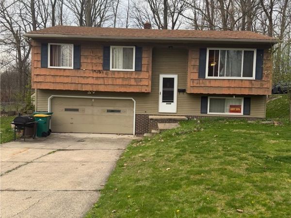 9446 Concord Circle , Twinsburg, OH 44087