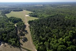 5095 Fellowship Road photo 4