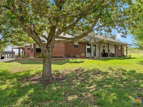 12851 Reeds Lake Road, Rogers, TX 76569