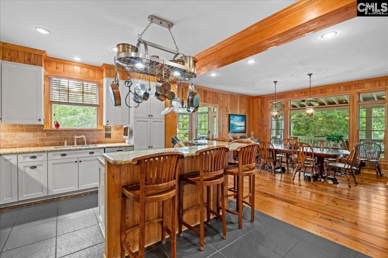 2884 Lake Road  Photo 18