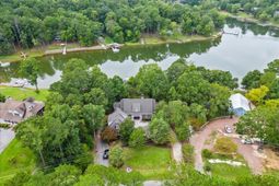 2884 Lake Road  photo 4