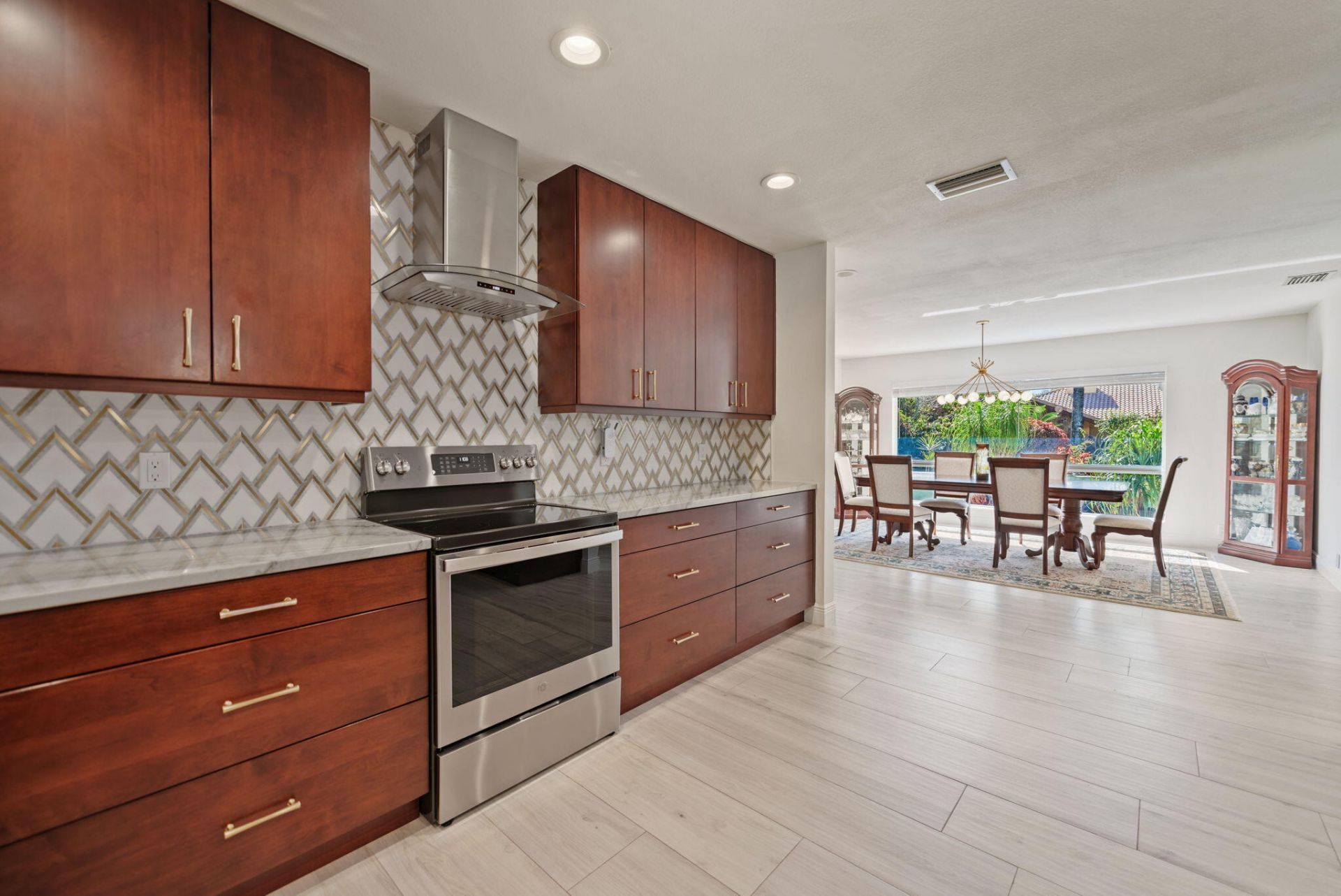 301 Jacaranda Drive, Plantation, FL 33324 Photo