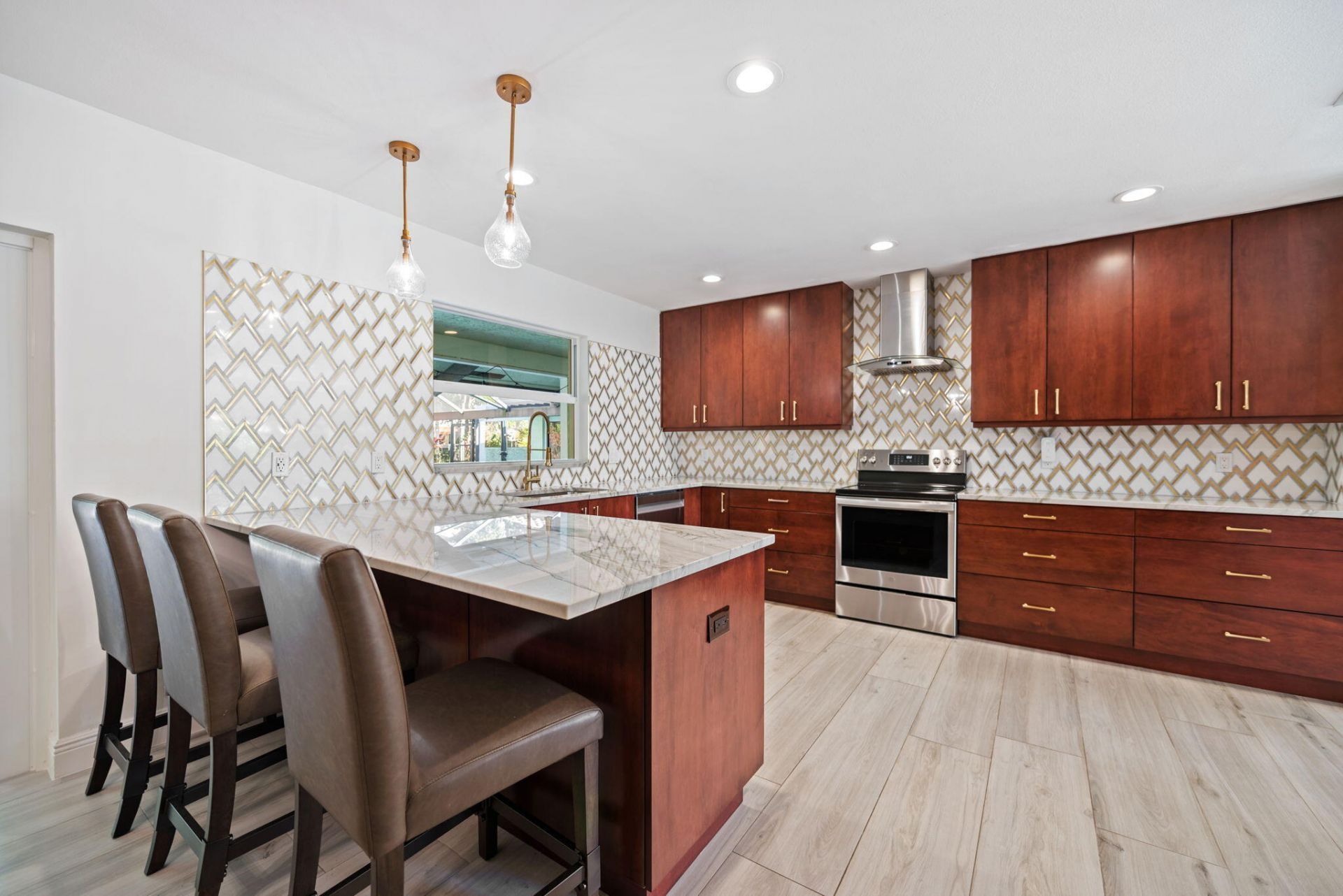 301 Jacaranda Drive, Plantation, FL 33324 Photo