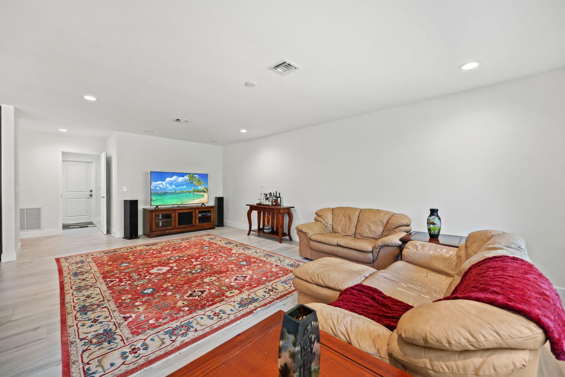 301 Jacaranda Drive, Plantation, FL 33324 Photo