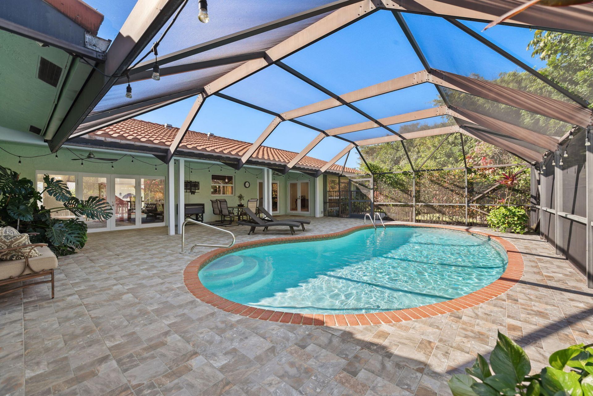 301 Jacaranda Drive, Plantation, FL 33324 Photo