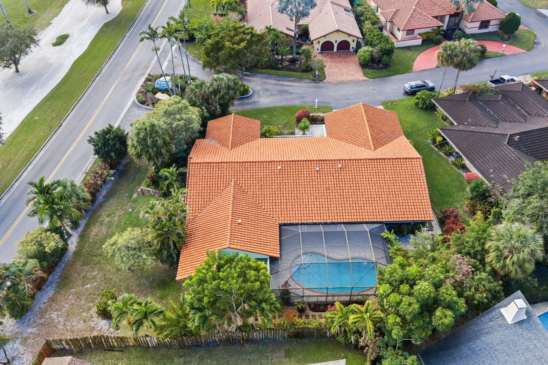 301 Jacaranda Drive, Plantation, FL 33324 Photo