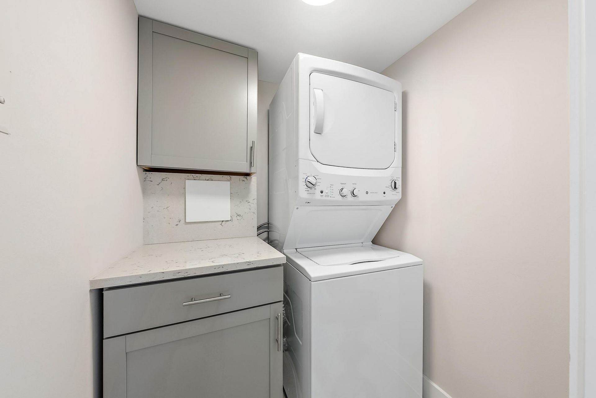 4200 N Ocean Drive, Unit 2-705, Singer Island, FL 33404 Photo