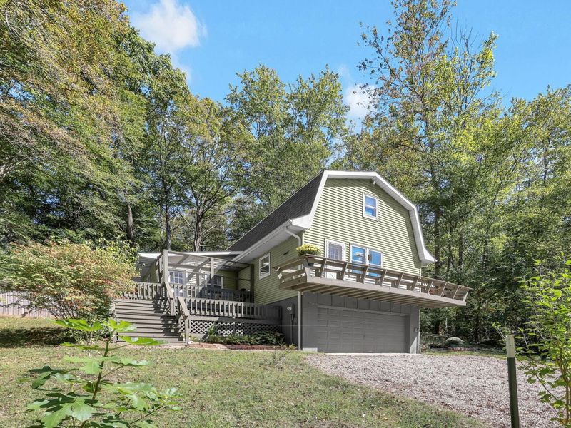 6903 Watkins Road SW, Pataskala, OH 43062 Photo 1