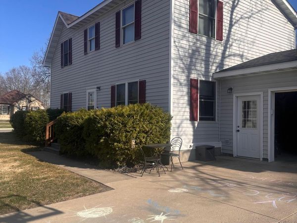 327 swift Avenue N, Litchfield, MN 55355