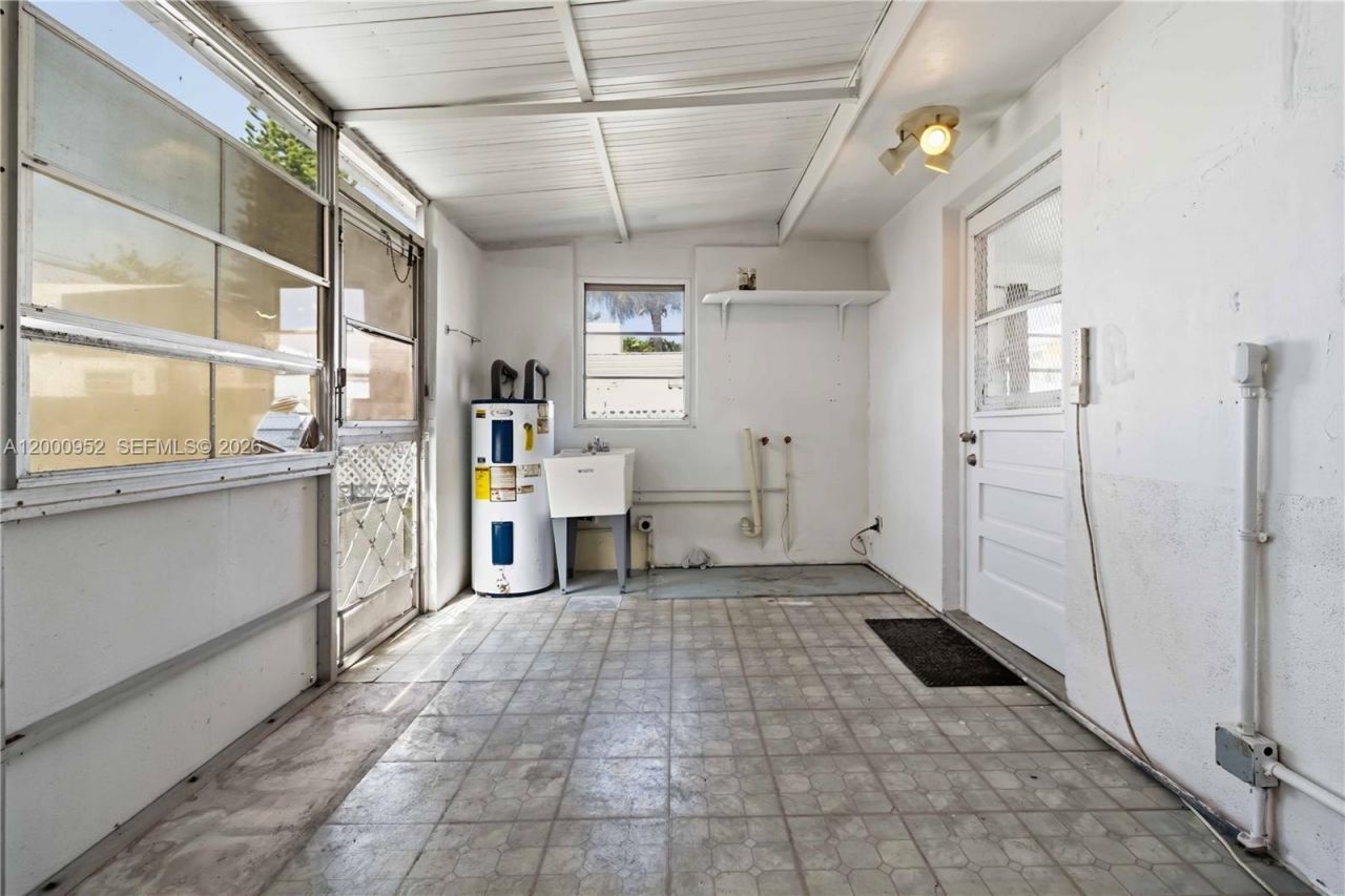 2820 Fletcher St , Hollywood, FL 33020 Photo