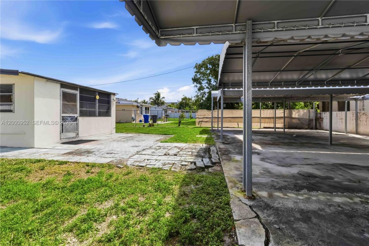 2820 Fletcher St , Hollywood, FL 33020 Photo