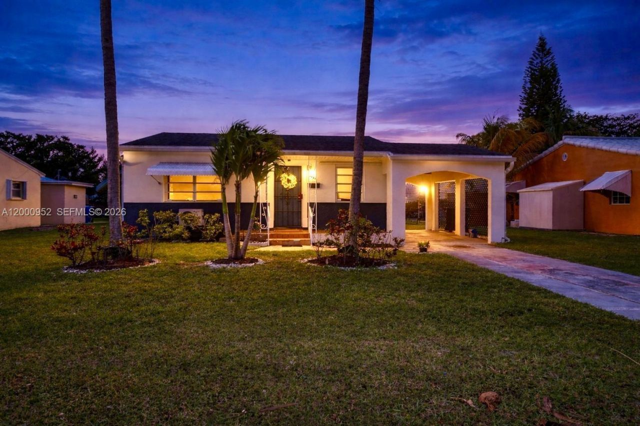 2820 Fletcher St , Hollywood, FL 33020 Photo