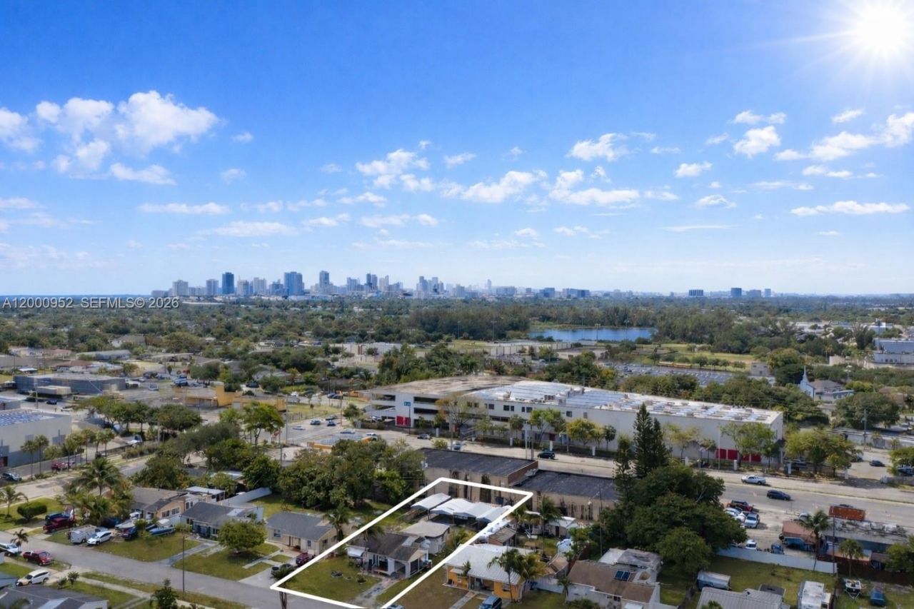 2820 Fletcher St , Hollywood, FL 33020 Photo