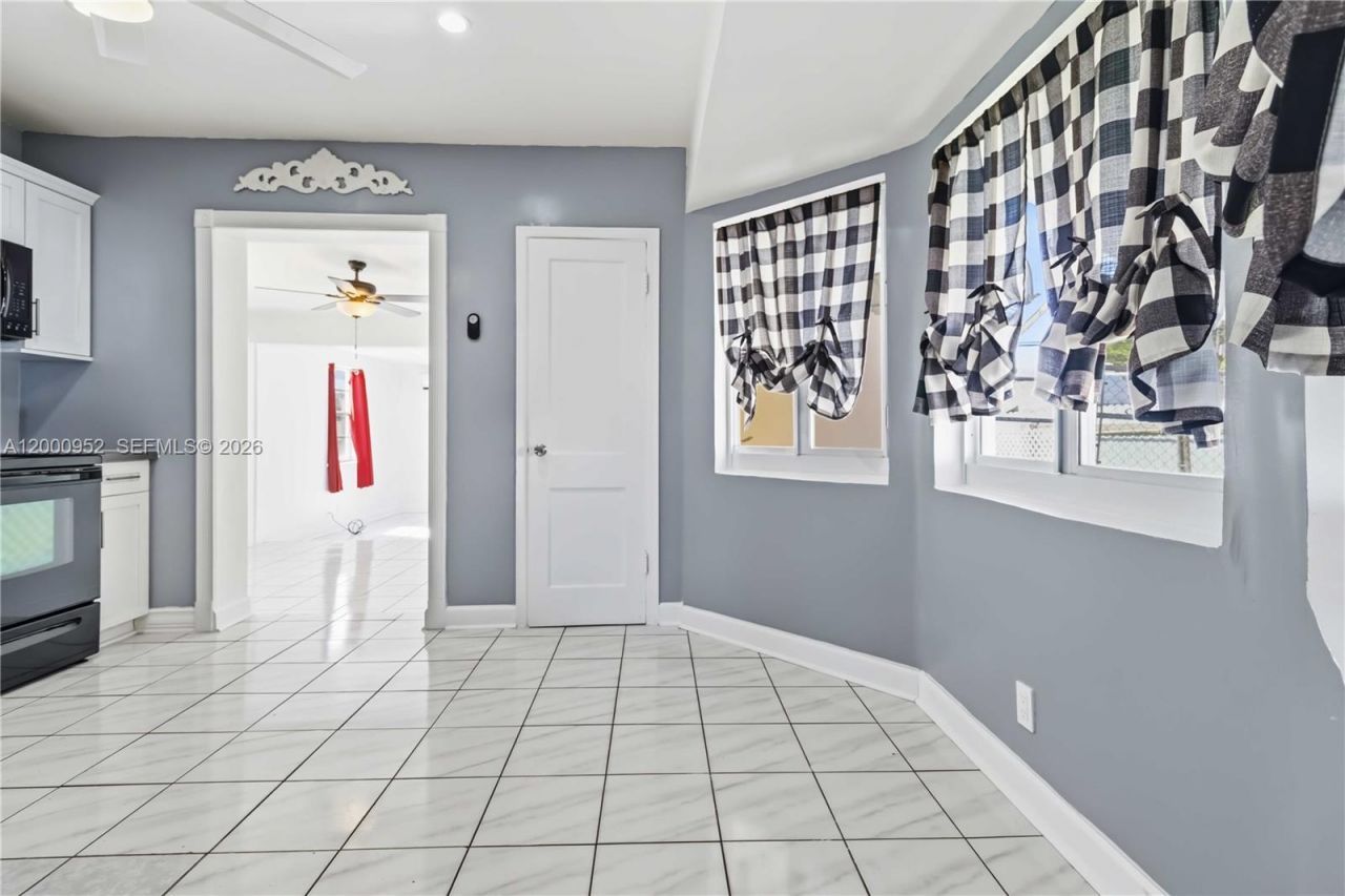 2820 Fletcher St , Hollywood, FL 33020 Photo