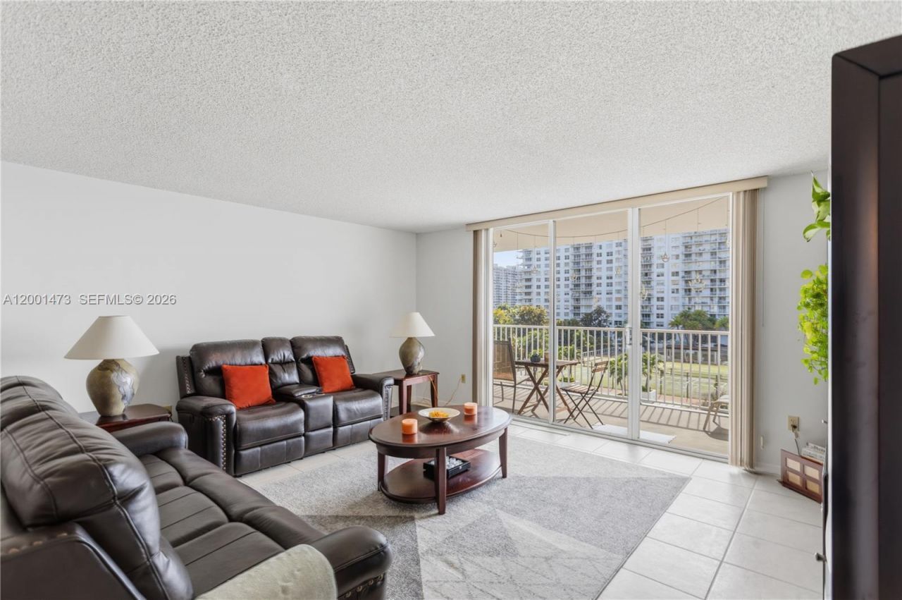 2851 NE 183rd St, Unit 502E, Aventura, FL 33160 Photo