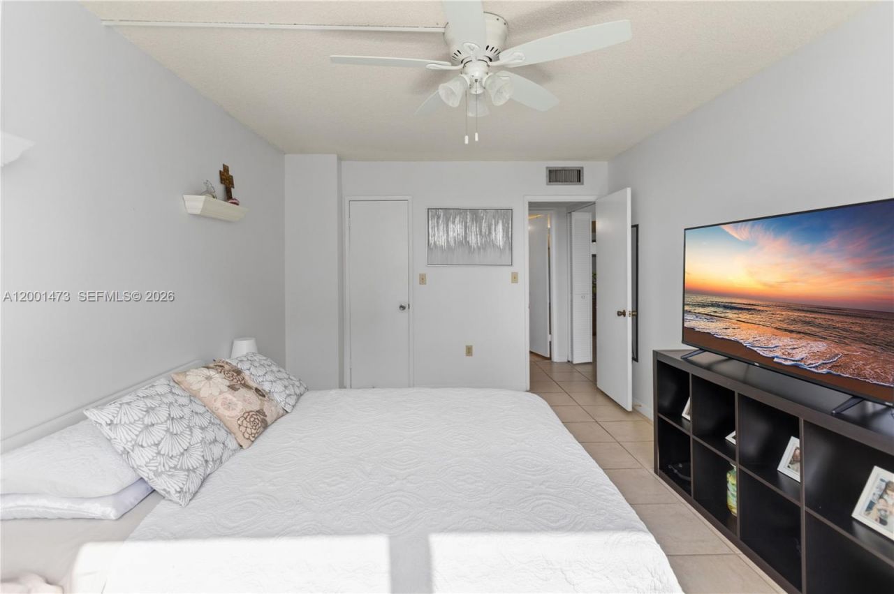 2851 NE 183rd St, Unit 502E, Aventura, FL 33160 Photo