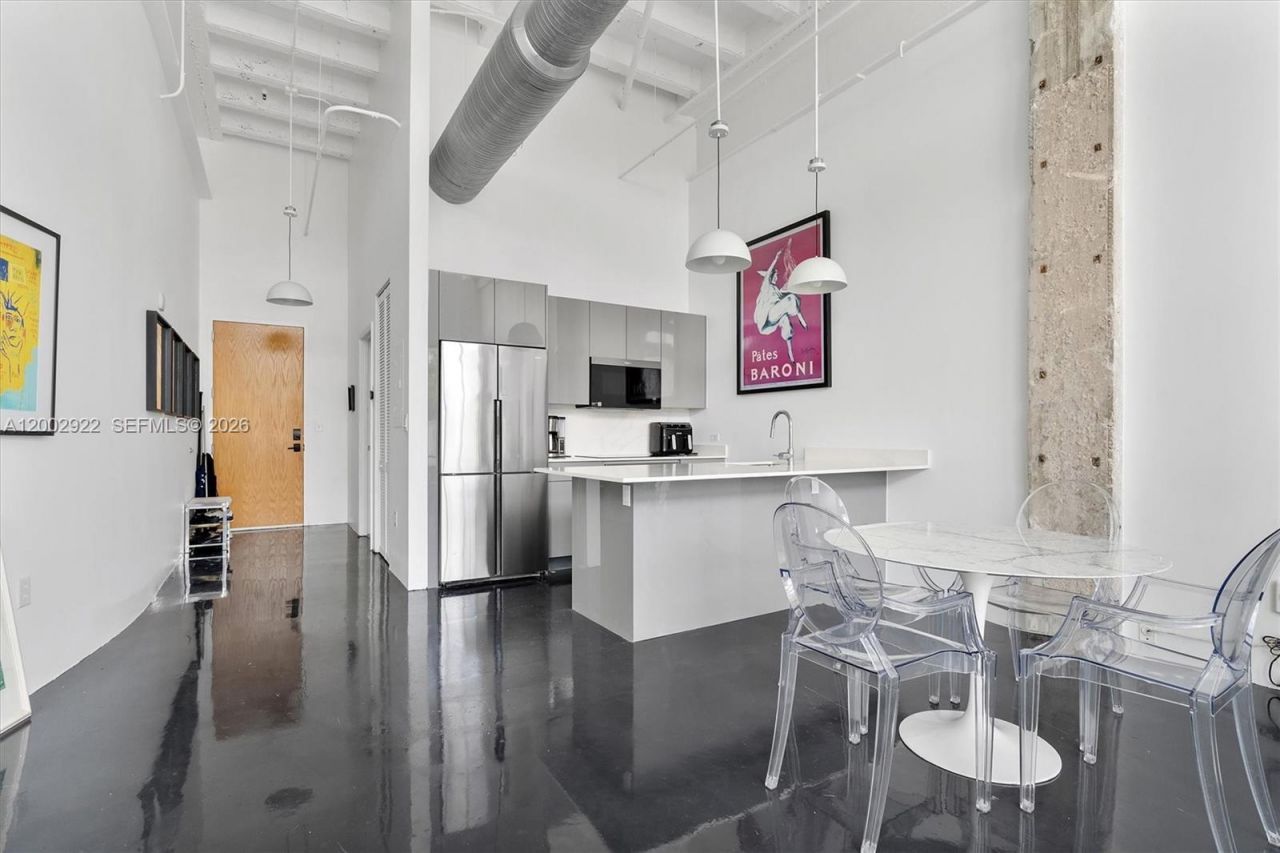 8101 Biscayne Blvd, Unit R-306, Miami, FL 33138 Photo