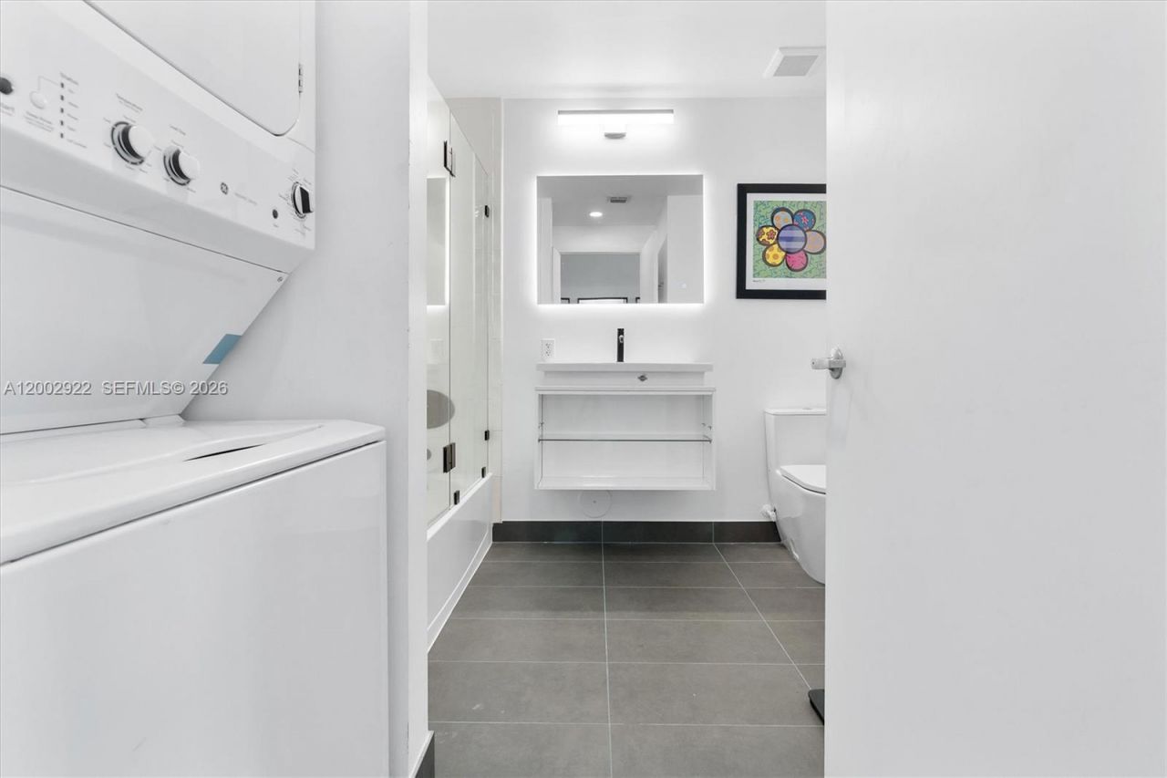 8101 Biscayne Blvd, Unit R-306, Miami, FL 33138 Photo