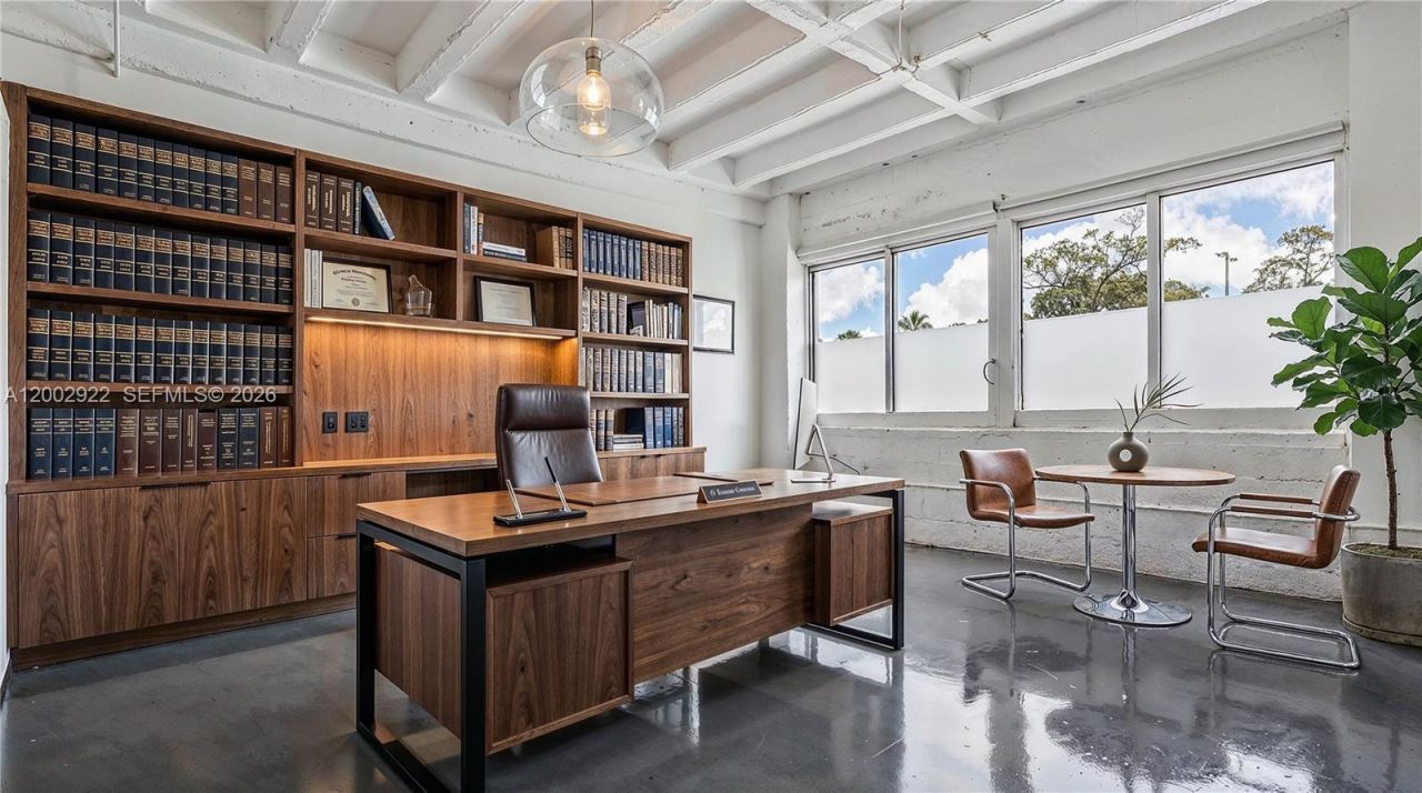 8101 Biscayne Blvd , Unit R-306, Miami, FL 33138 Photo