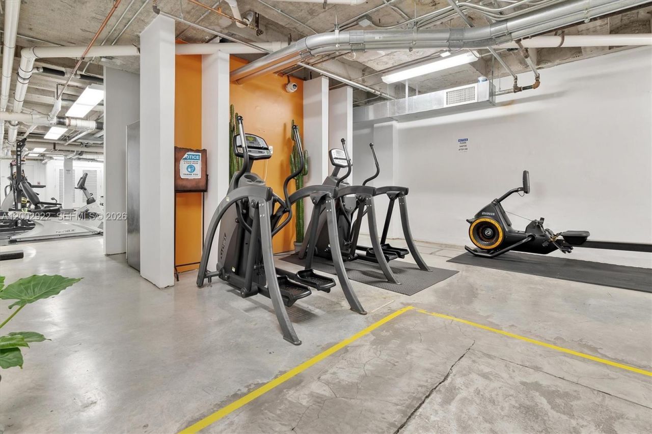 8101 Biscayne Blvd , Unit R-306, Miami, FL 33138 Photo