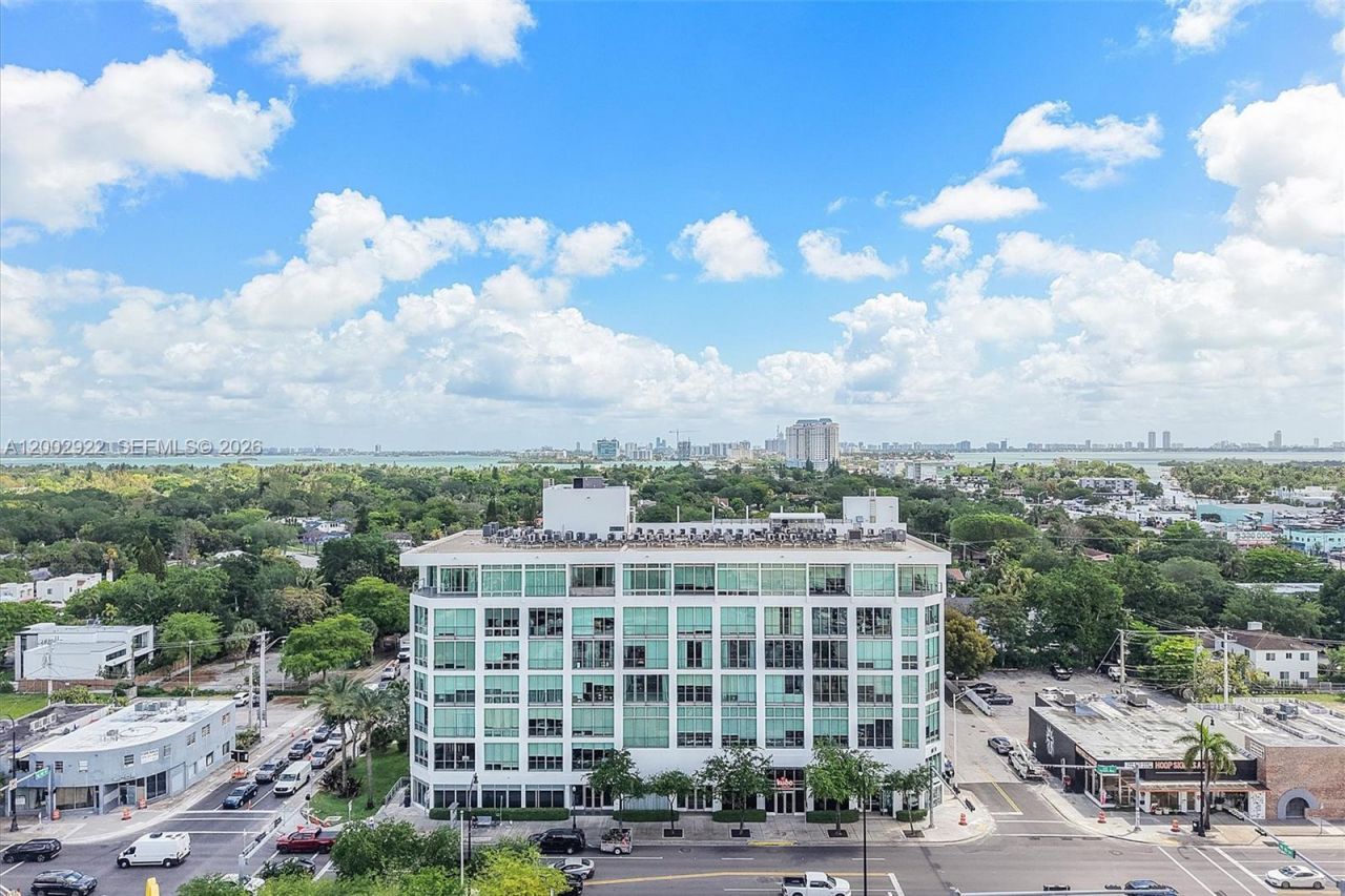 8101 Biscayne Blvd , Unit R-306, Miami, FL 33138 Photo
