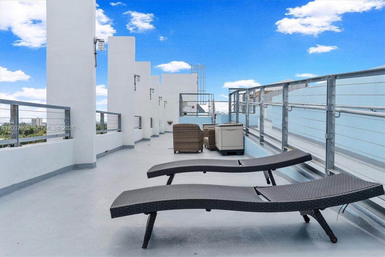 8101 Biscayne Blvd, Unit R-306, Miami, FL 33138 Photo