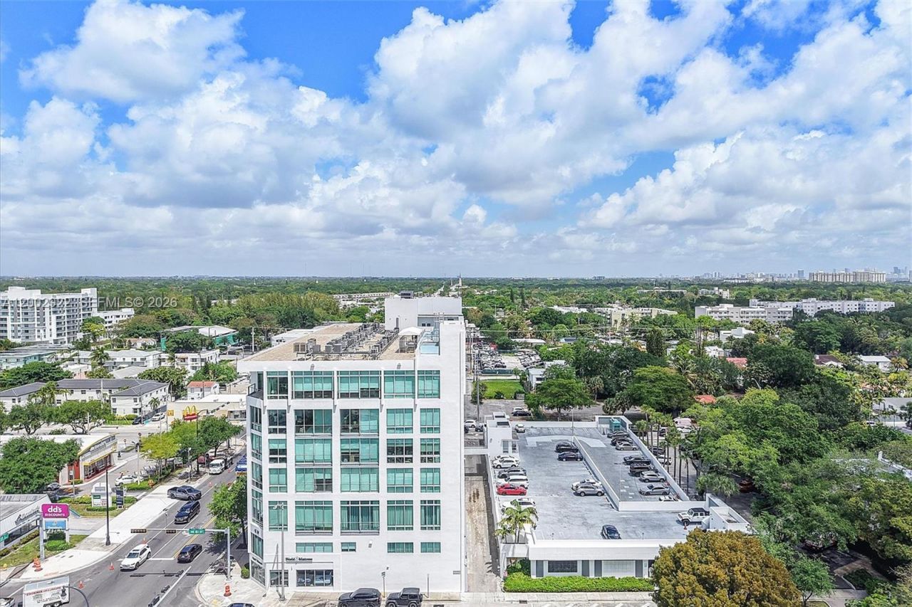 8101 Biscayne Blvd, Unit R-306, Miami, FL 33138 Photo