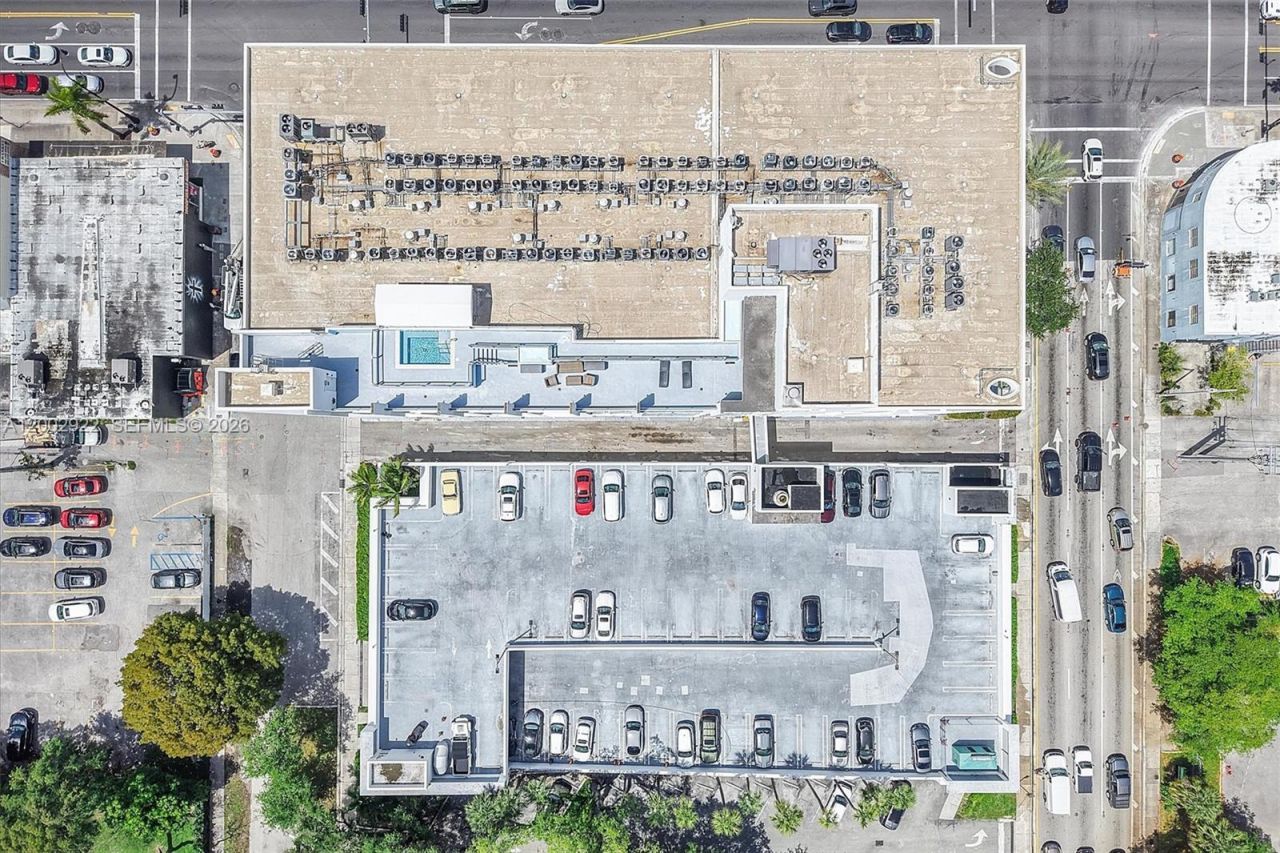 8101 Biscayne Blvd, Unit R-306, Miami, FL 33138 Photo