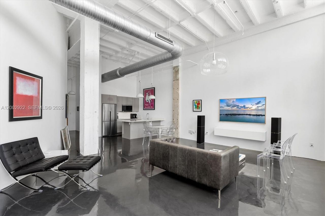 8101 Biscayne Blvd, Unit R-306, Miami, FL 33138 Photo