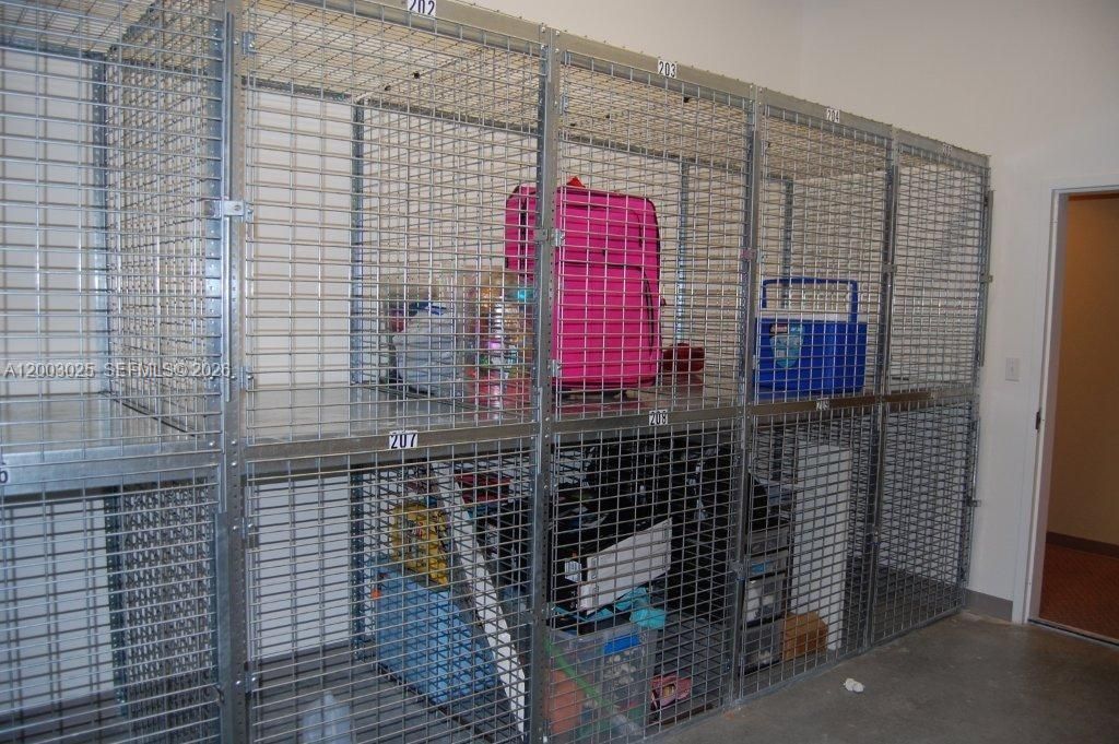 2100 Van Buren St , Unit 412, Hollywood, FL 33020 Photo