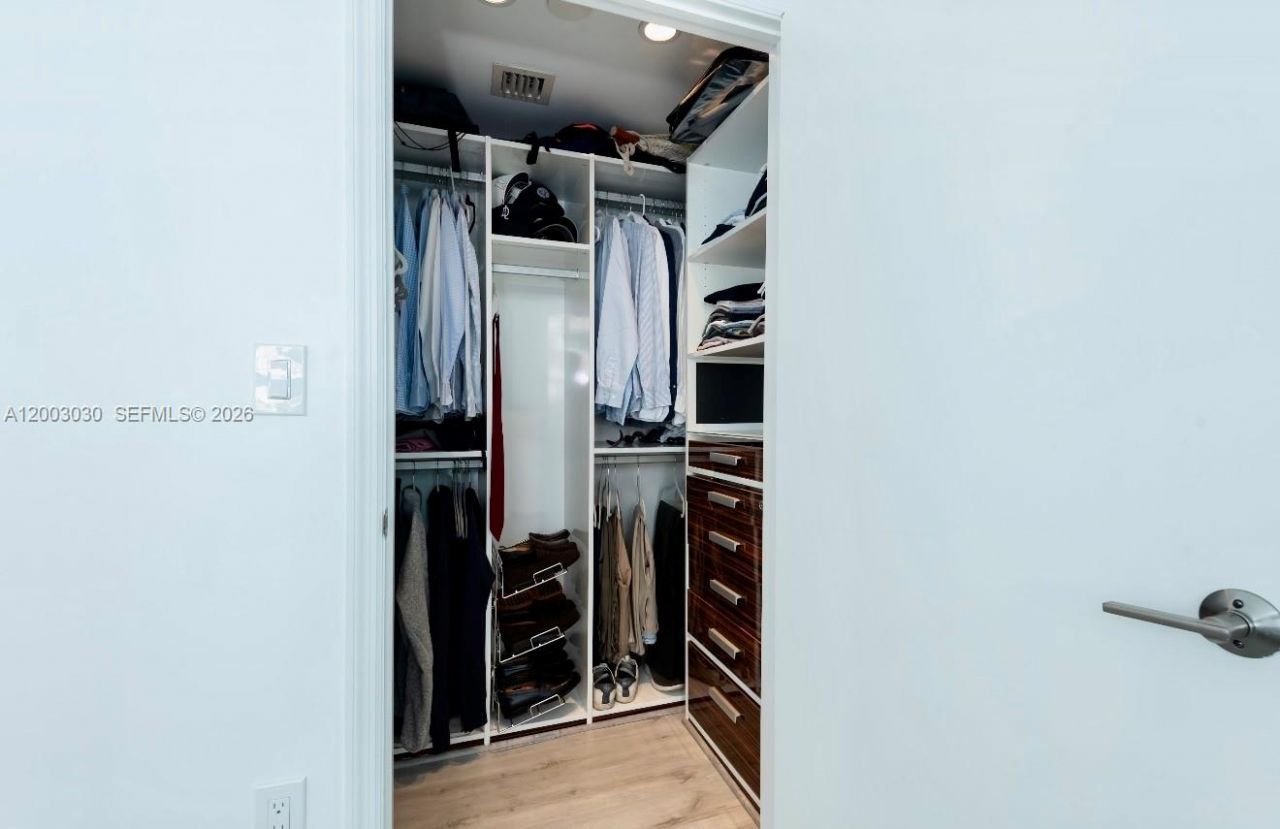 55 SE 6th St, Unit 3403, Miami, FL 33131 Photo