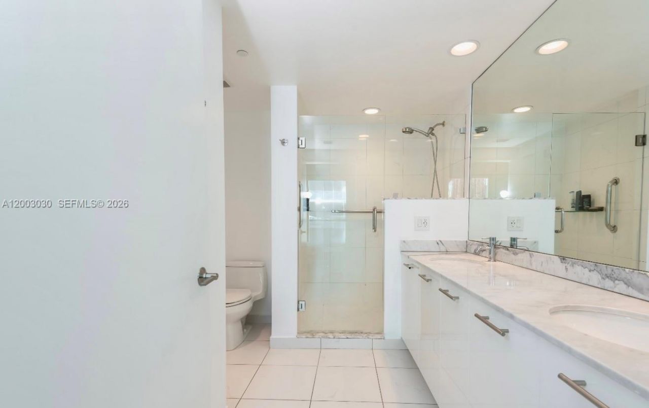 55 SE 6th St, Unit 3403, Miami, FL 33131 Photo