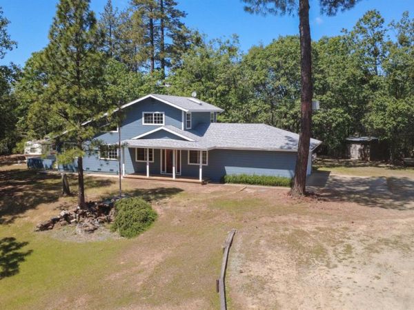 16700 Sonshine Ln, Sutter Creek, CA 95685