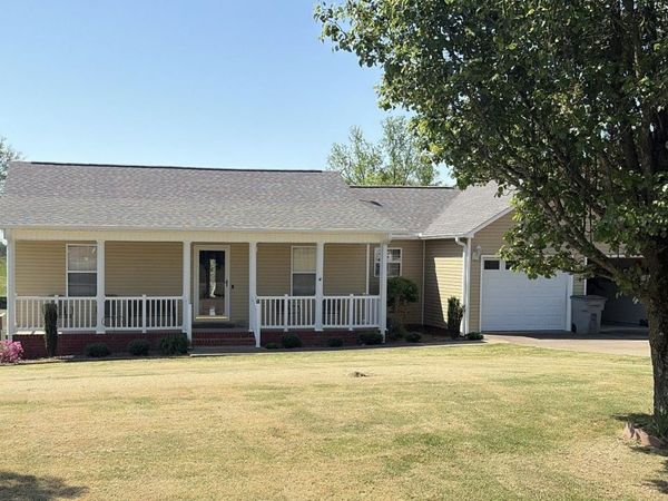 73 Bluebird Ln, Killen, AL 35645