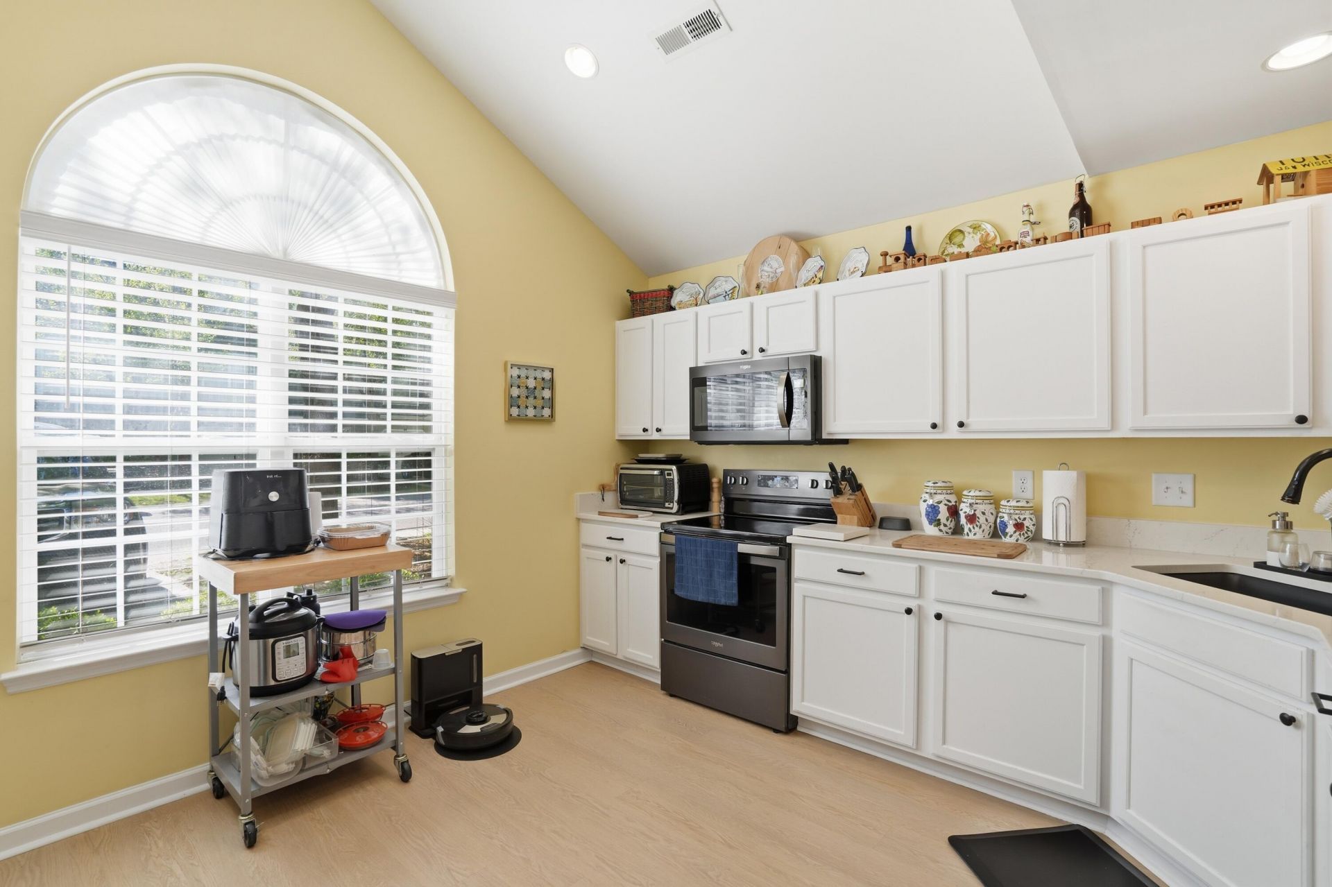 8663 Grassy Oak Trail Photo 23