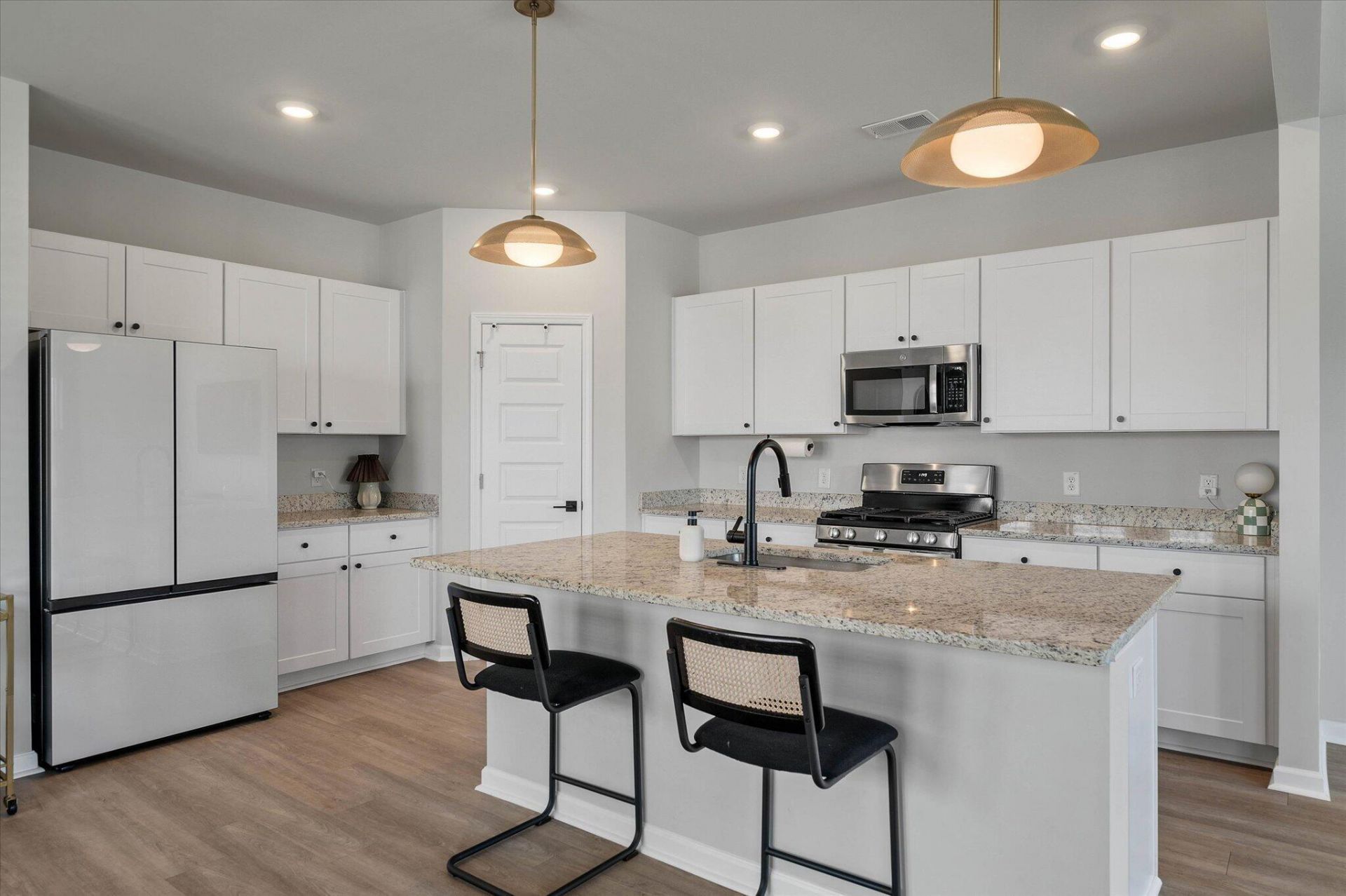 135 Pine Gate Drive Photo 12