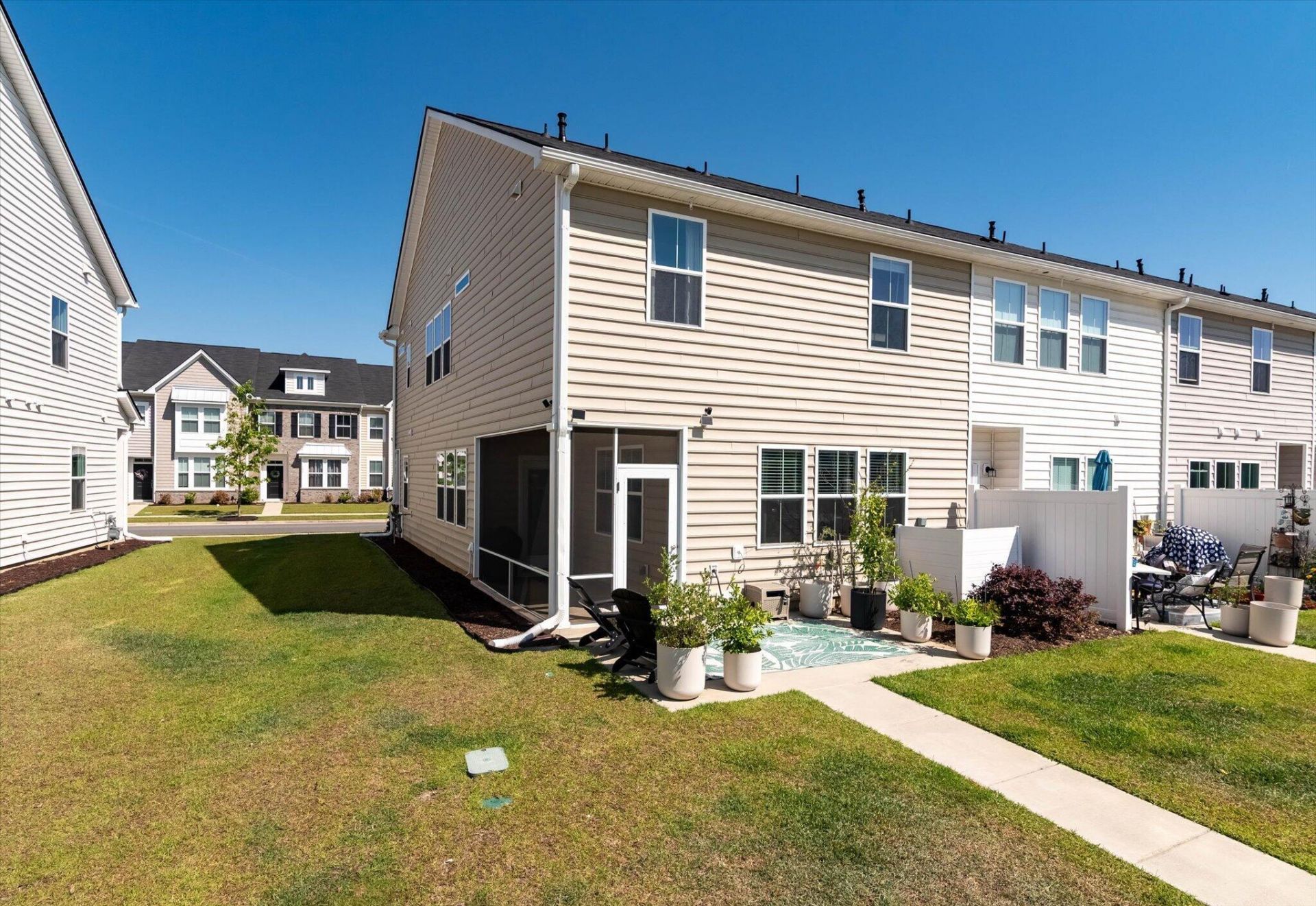 135 Pine Gate Drive Photo 28