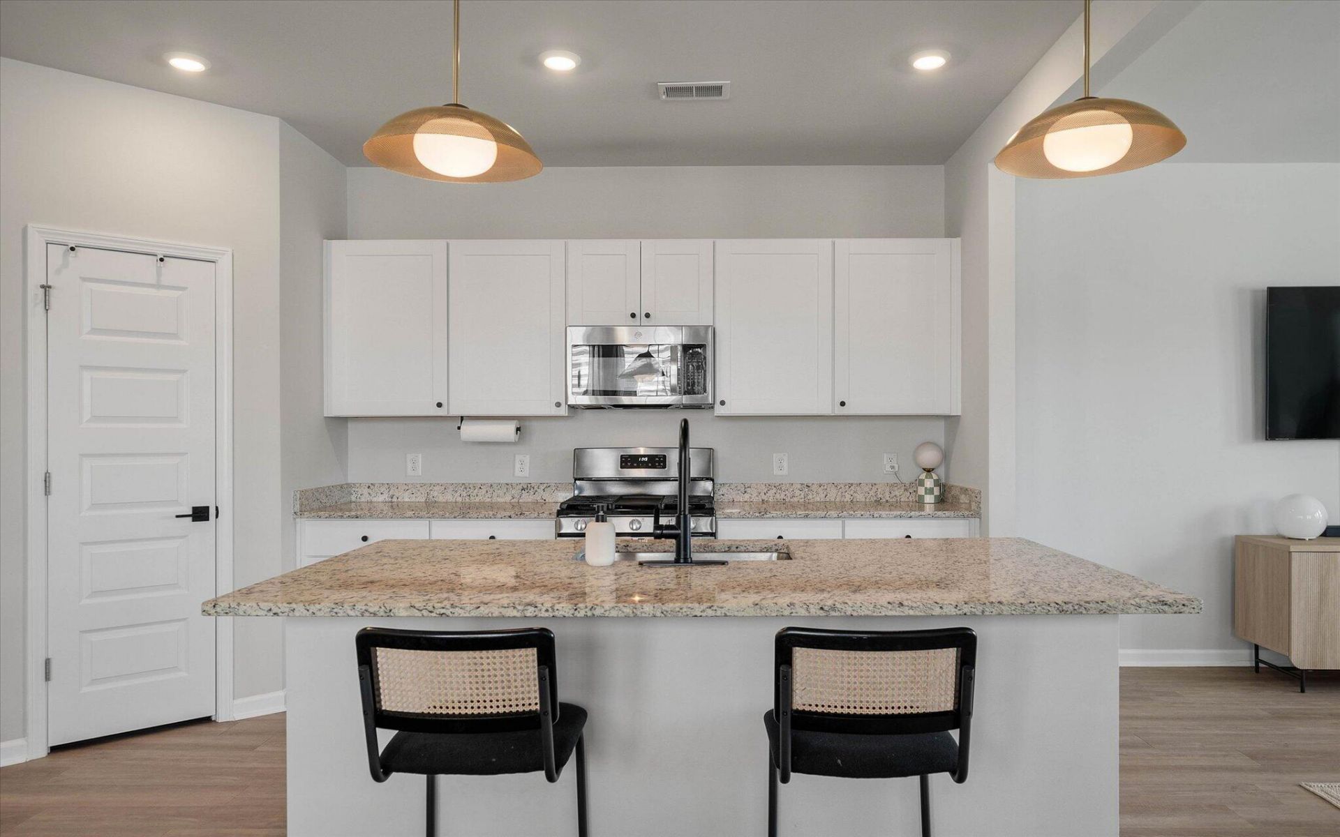 135 Pine Gate Drive Photo 35