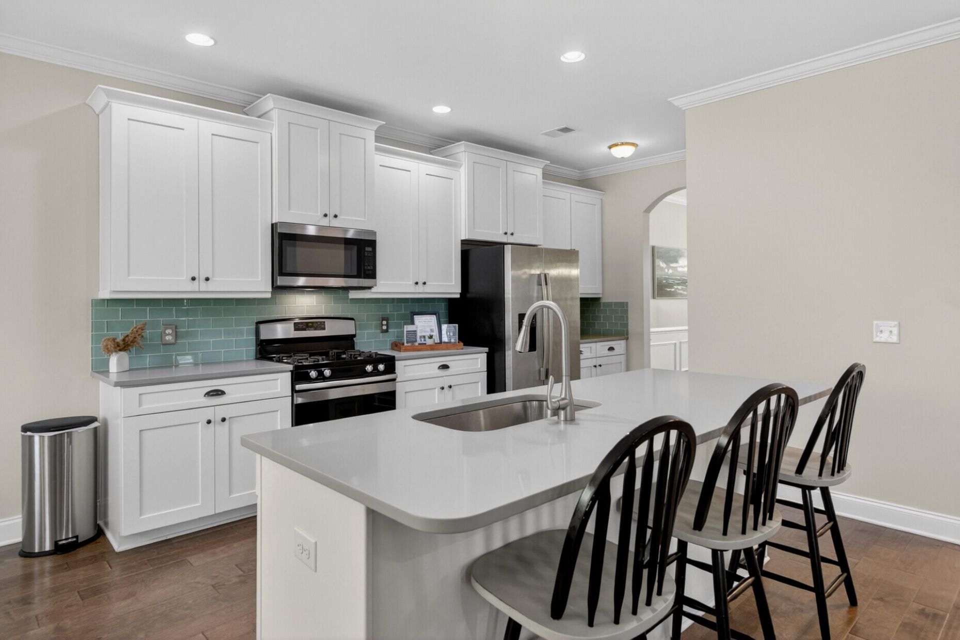 1089 Fort Johnson Road Photo 12