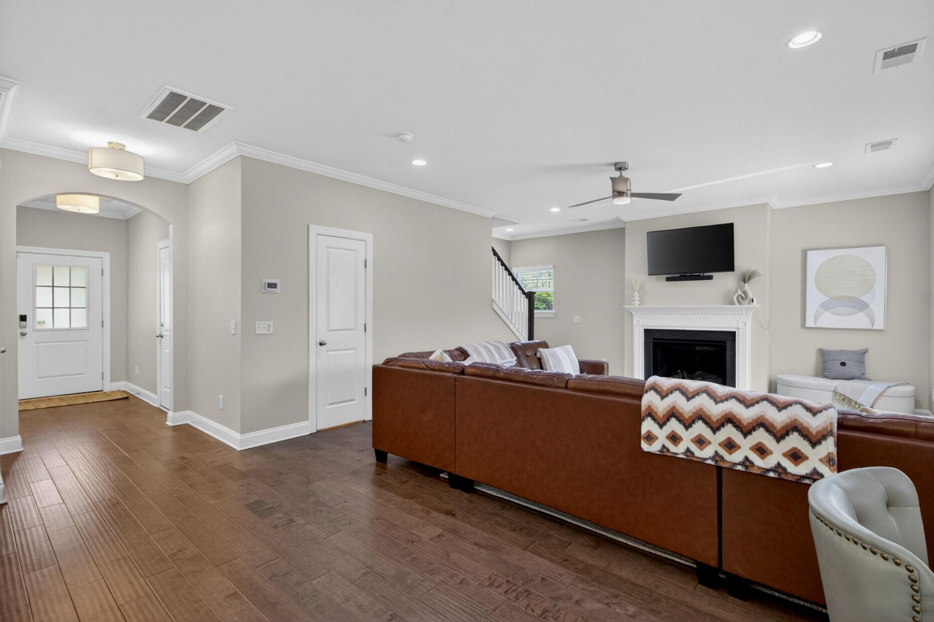 1089 Fort Johnson Road Photo 17