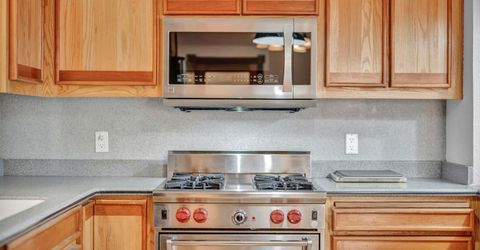 1724 Mohican Drive, South Lake Tahoe, CA 96150 Photo