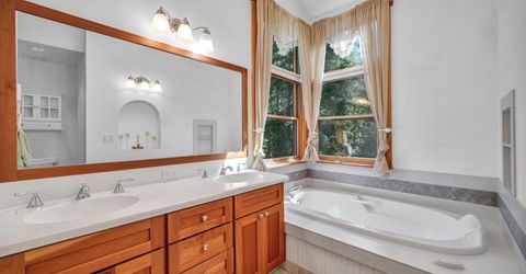 1724 Mohican Drive, South Lake Tahoe, CA 96150 Photo