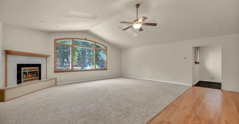 1724 Mohican Drive, South Lake Tahoe, CA 96150 Photo