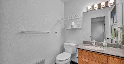 1724 Mohican Drive, South Lake Tahoe, CA 96150 Photo