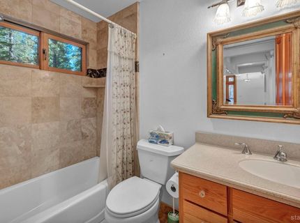 1724 Mohican Drive, South Lake Tahoe, CA 96150 Photo